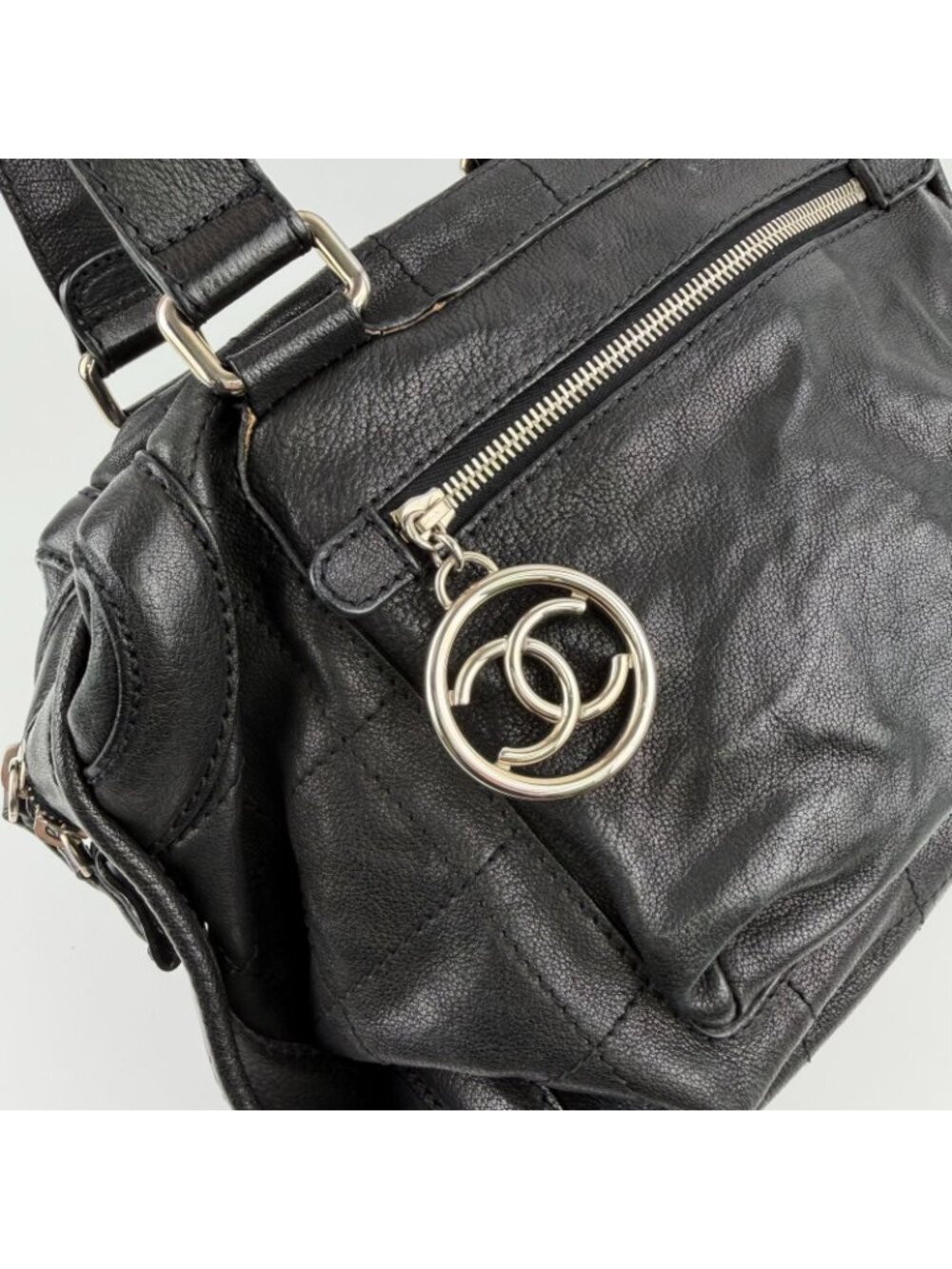★SOLD★ Chanel CC Logo Shoulder Bag Tote Black Leather 11 Vintage - Picture 11 of 15